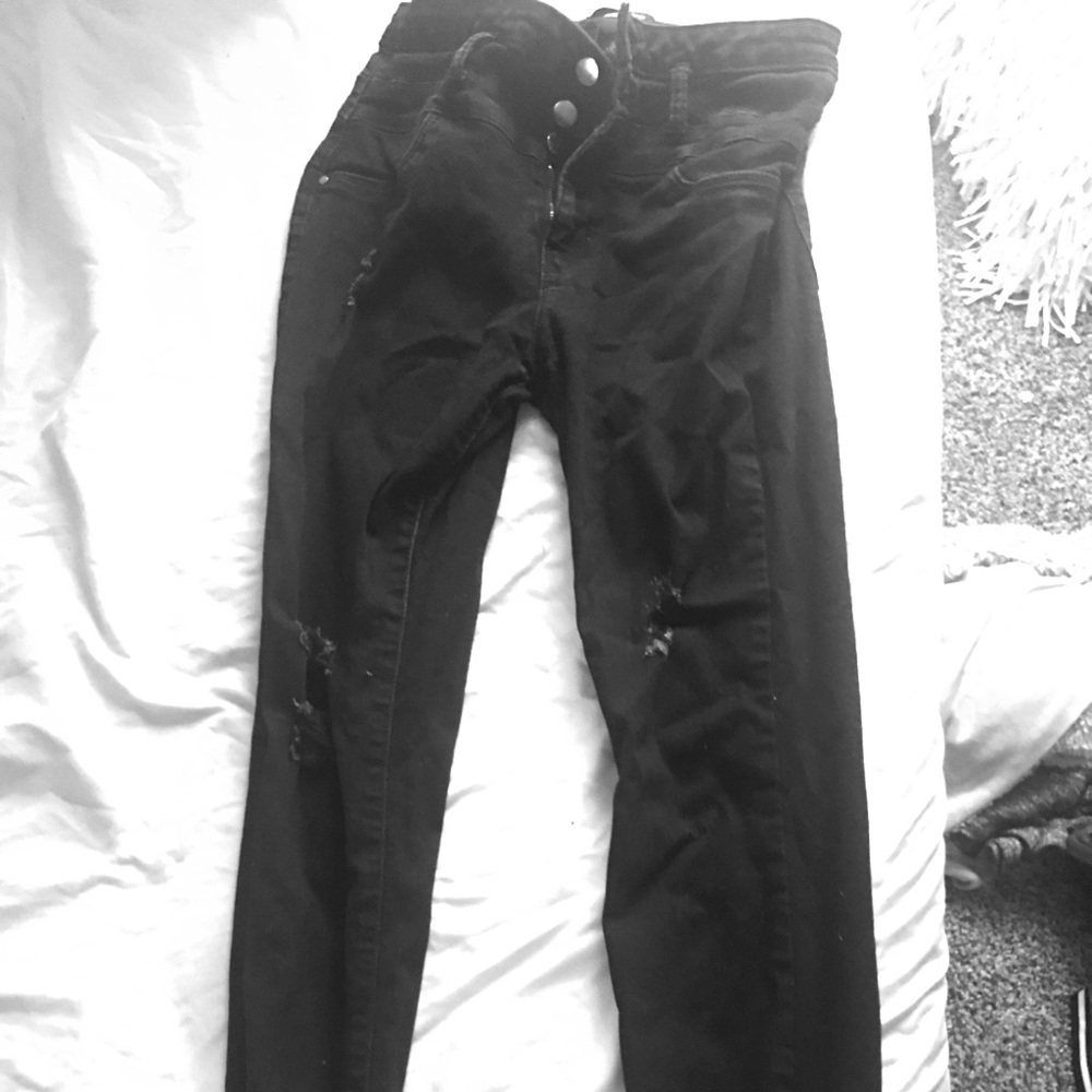 Black high waisted jeans